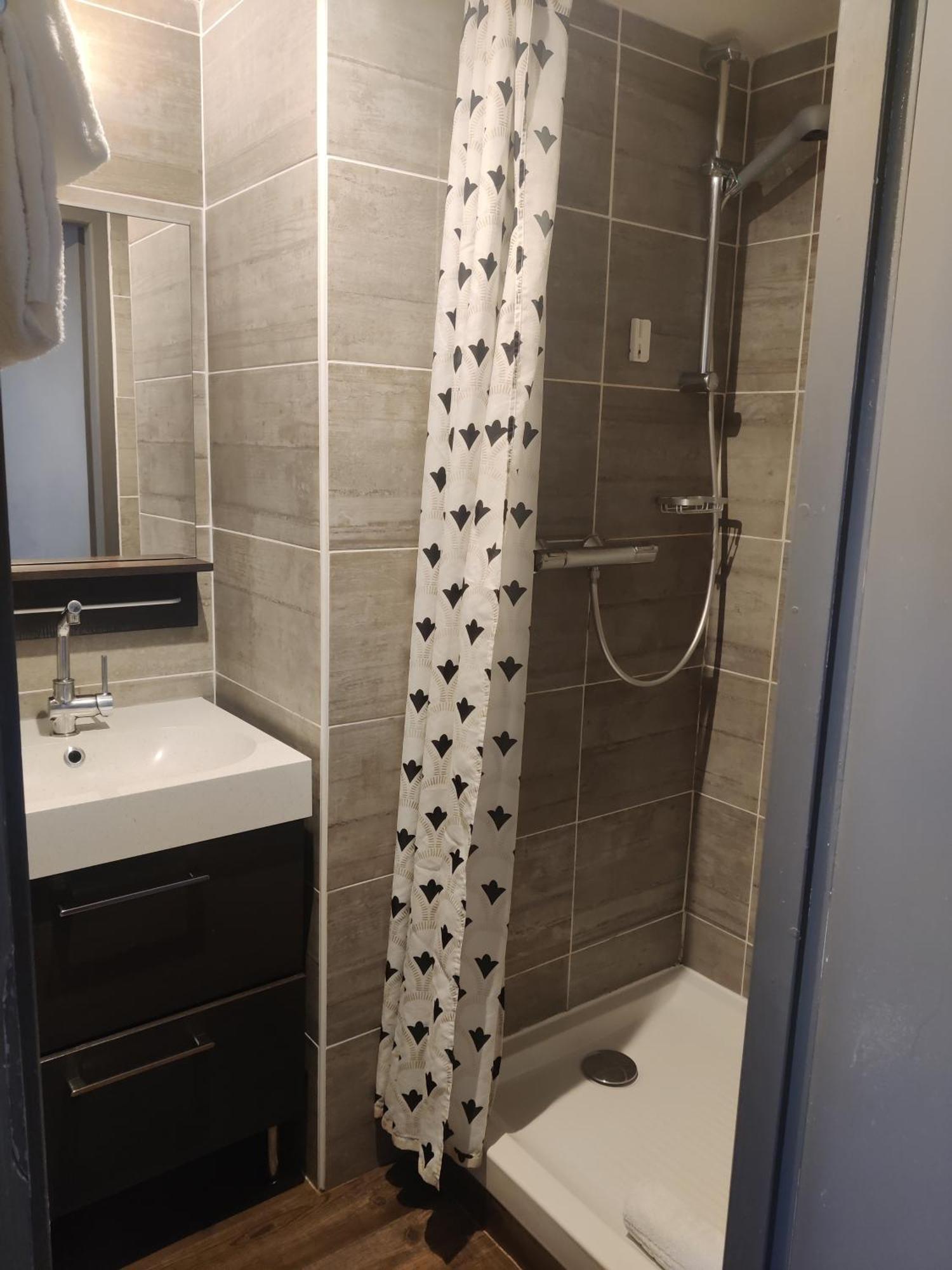 Atipik Hotel Annecy Luaran gambar